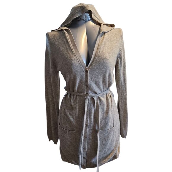 BCBGMAXAZRIA Gray Wool Angora Blend Sweater Women’s Size M - Picture 2 of 9